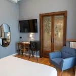 Deluxe Spaccanapoli 4*
