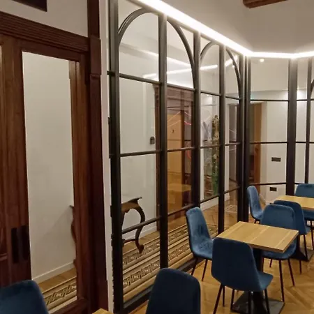 Deluxe Spaccanapoli Guest house