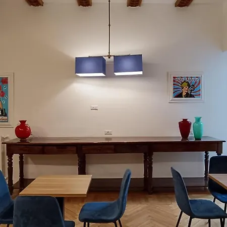 Deluxe Spaccanapoli Guest house *