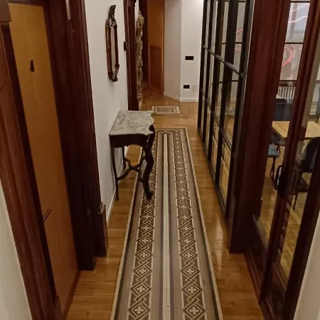 Deluxe Spaccanapoli Guest house