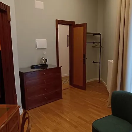 Deluxe Spaccanapoli 4*