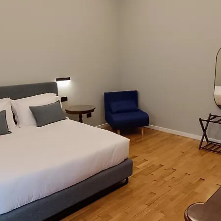 Deluxe Spaccanapoli Naples