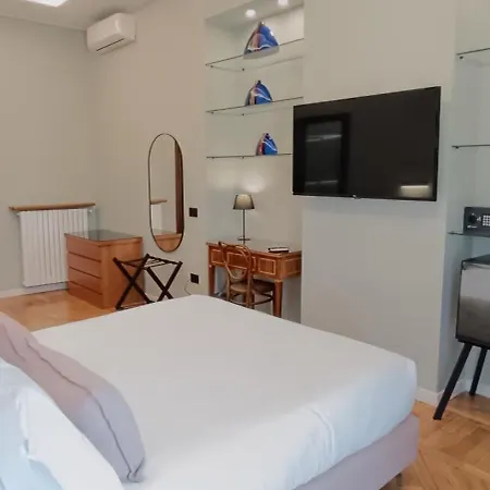 Guest house Deluxe Spaccanapoli Naples