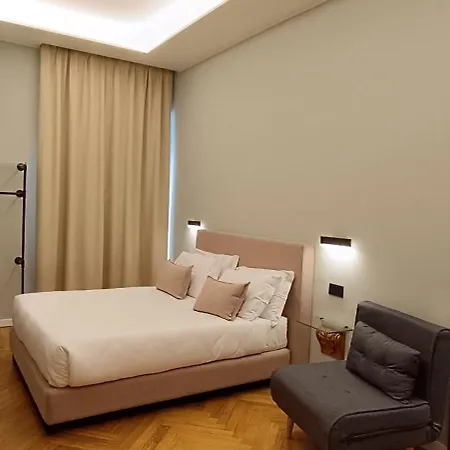 Deluxe Spaccanapoli Naples