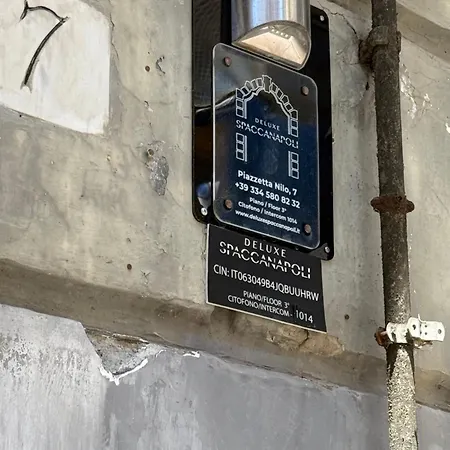 Deluxe Spaccanapoli