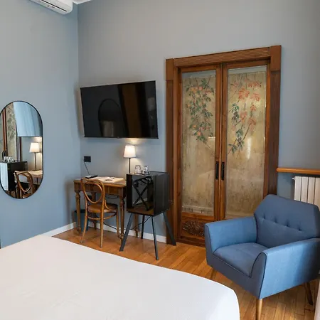 Deluxe Spaccanapoli 4*