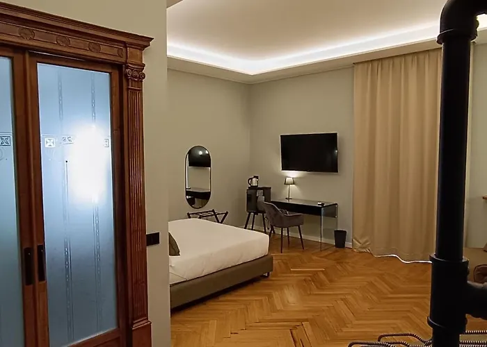 Deluxe Spaccanapoli 4* Napoli