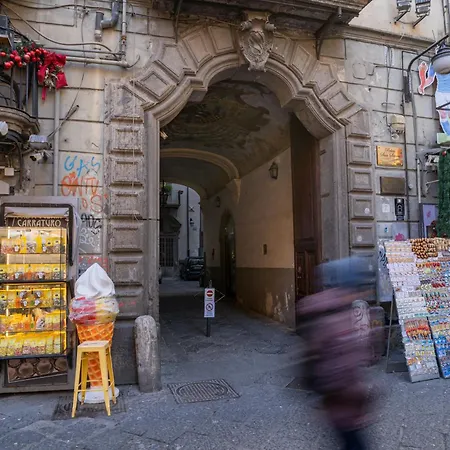 Deluxe Spaccanapoli Gasthuis 4*