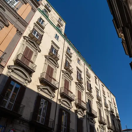 Deluxe Spaccanapoli 4* Napels